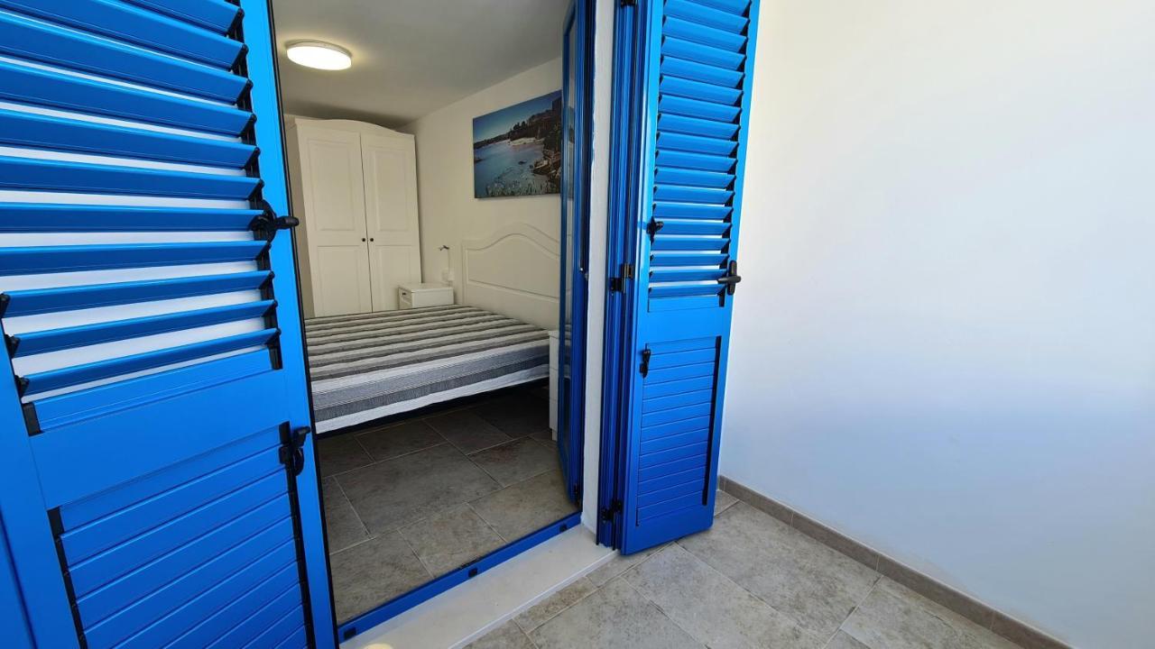 Lido Marini Seahouse Villa Bagian luar foto