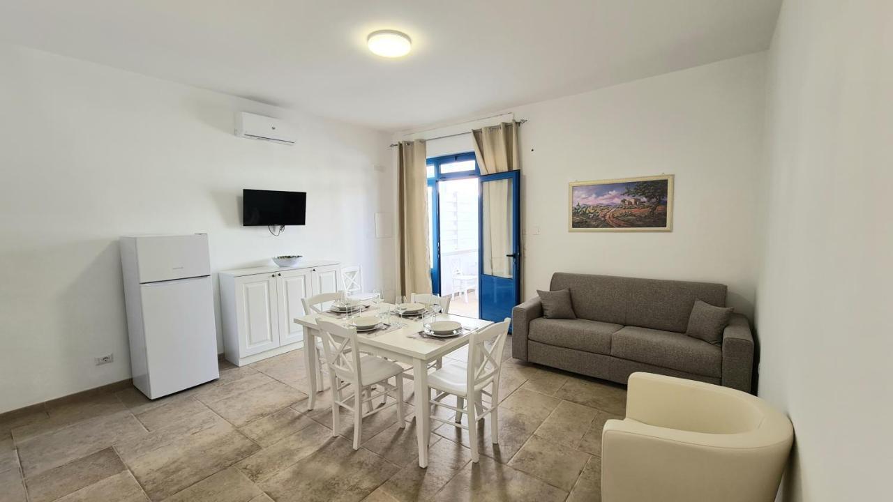 Lido Marini Seahouse Villa Bagian luar foto