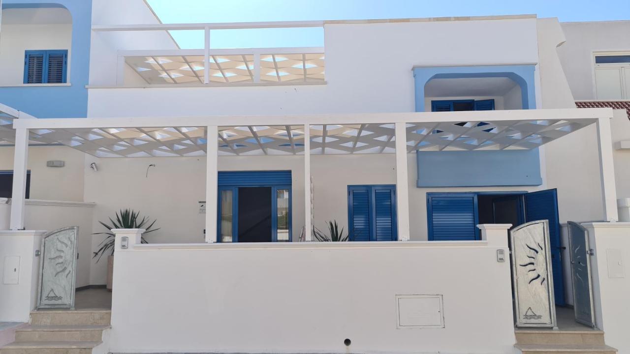 Lido Marini Seahouse Villa Bagian luar foto