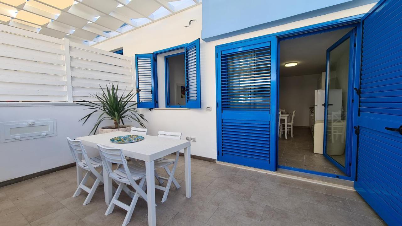 Lido Marini Seahouse Villa Bagian luar foto