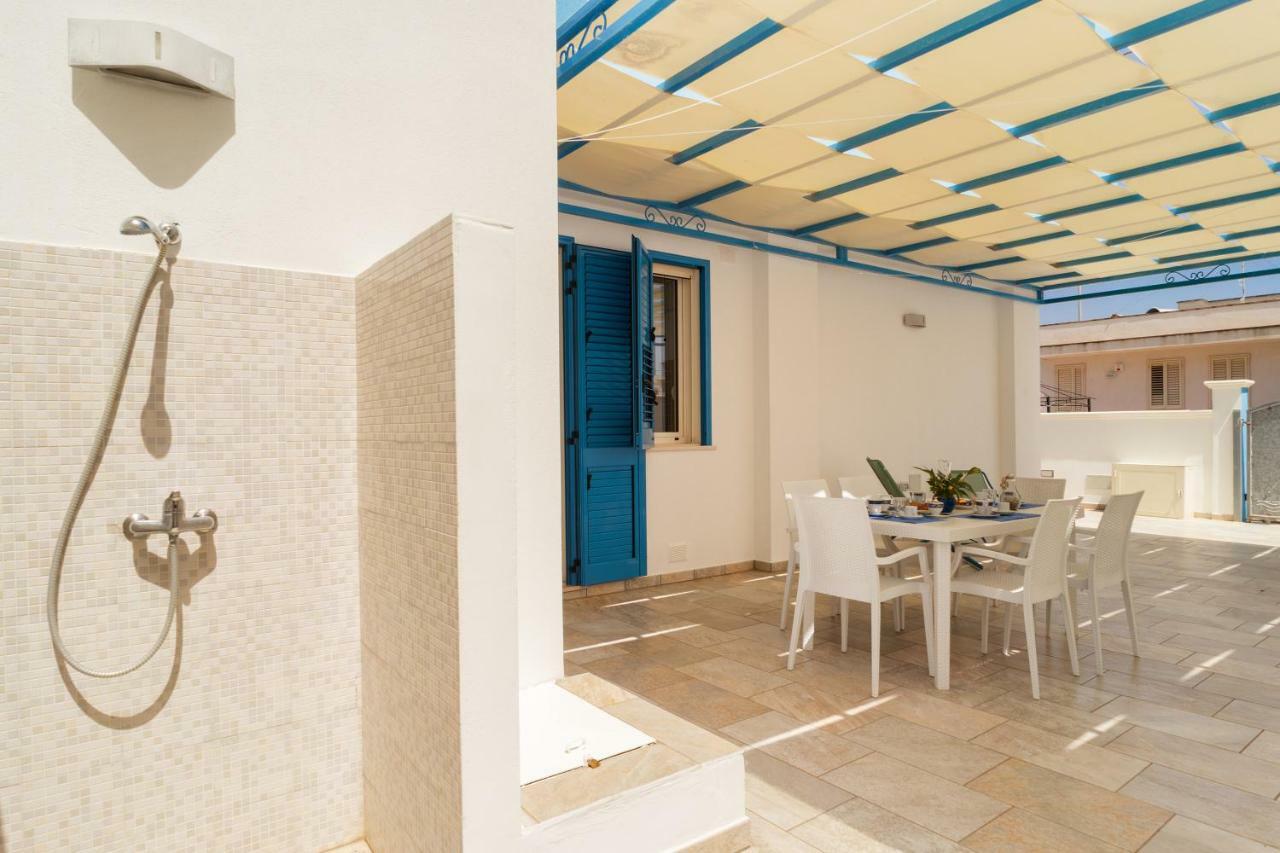 Lido Marini Seahouse Villa Bagian luar foto