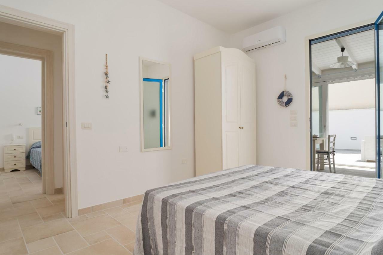 Lido Marini Seahouse Villa Bagian luar foto